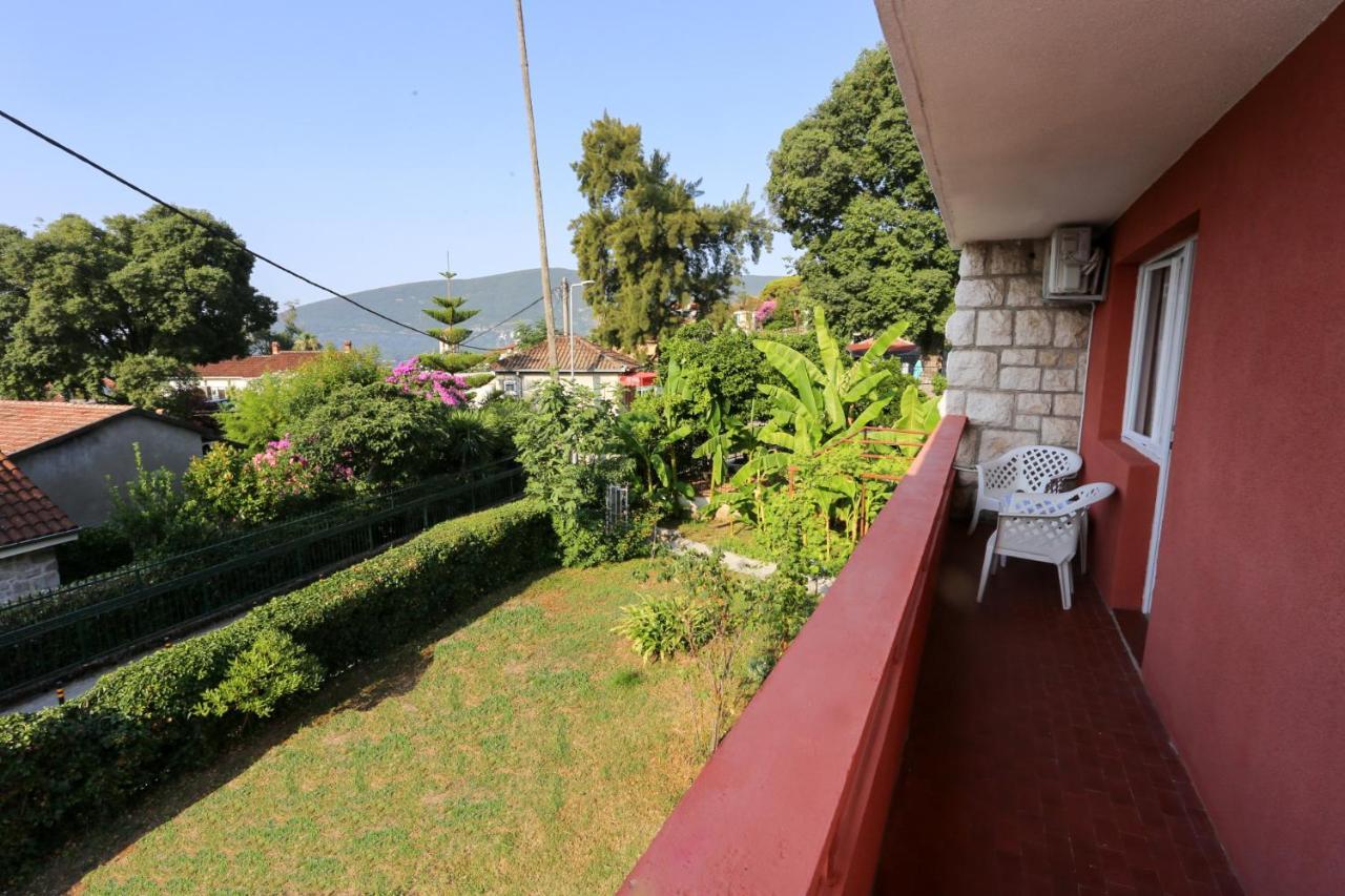 Smjestaj Djurdjevic Apartment Herceg Novi Exterior photo