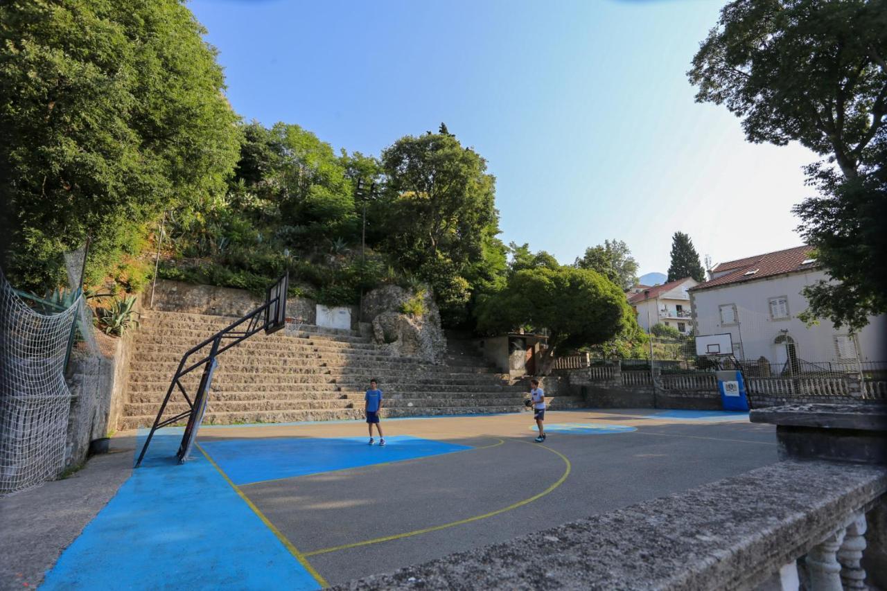 Smjestaj Djurdjevic Apartment Herceg Novi Exterior photo