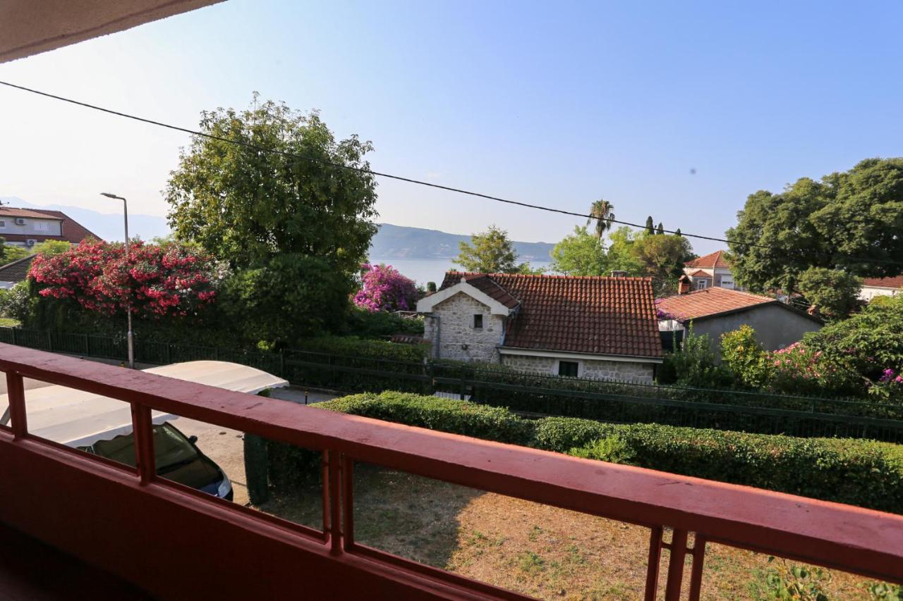Smjestaj Djurdjevic Apartment Herceg Novi Exterior photo
